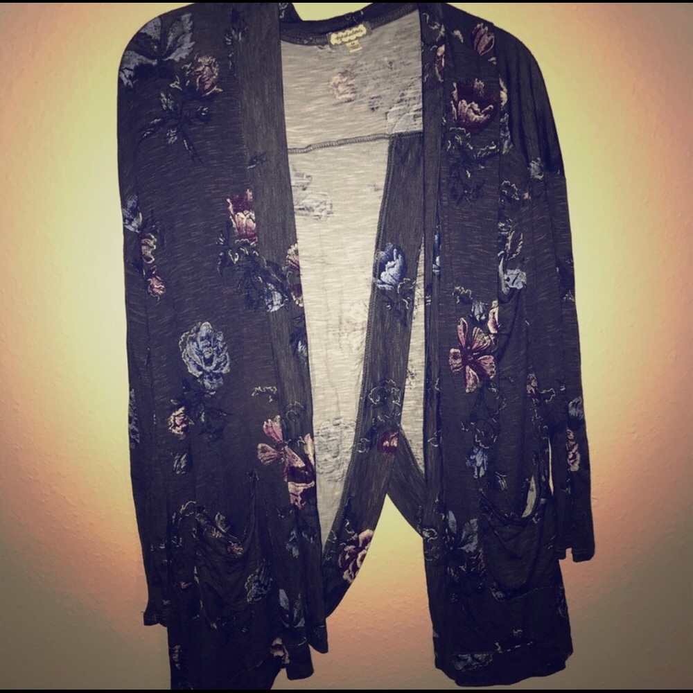 Lightweight Floral Cardigan